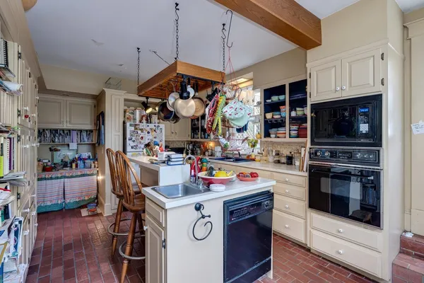 $2,000 | 289 Newman Avenue, Harrisonburg, VA 22801