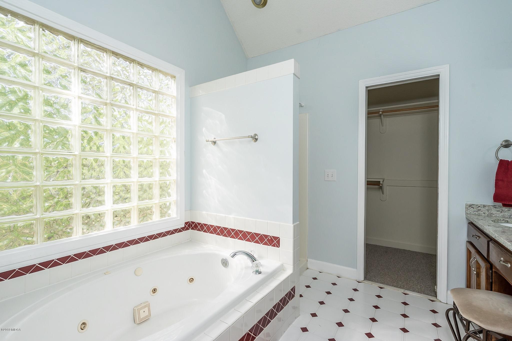171 Rivoli Landing Macon, GA 31210 - Photo 22 of 31 DSC02656