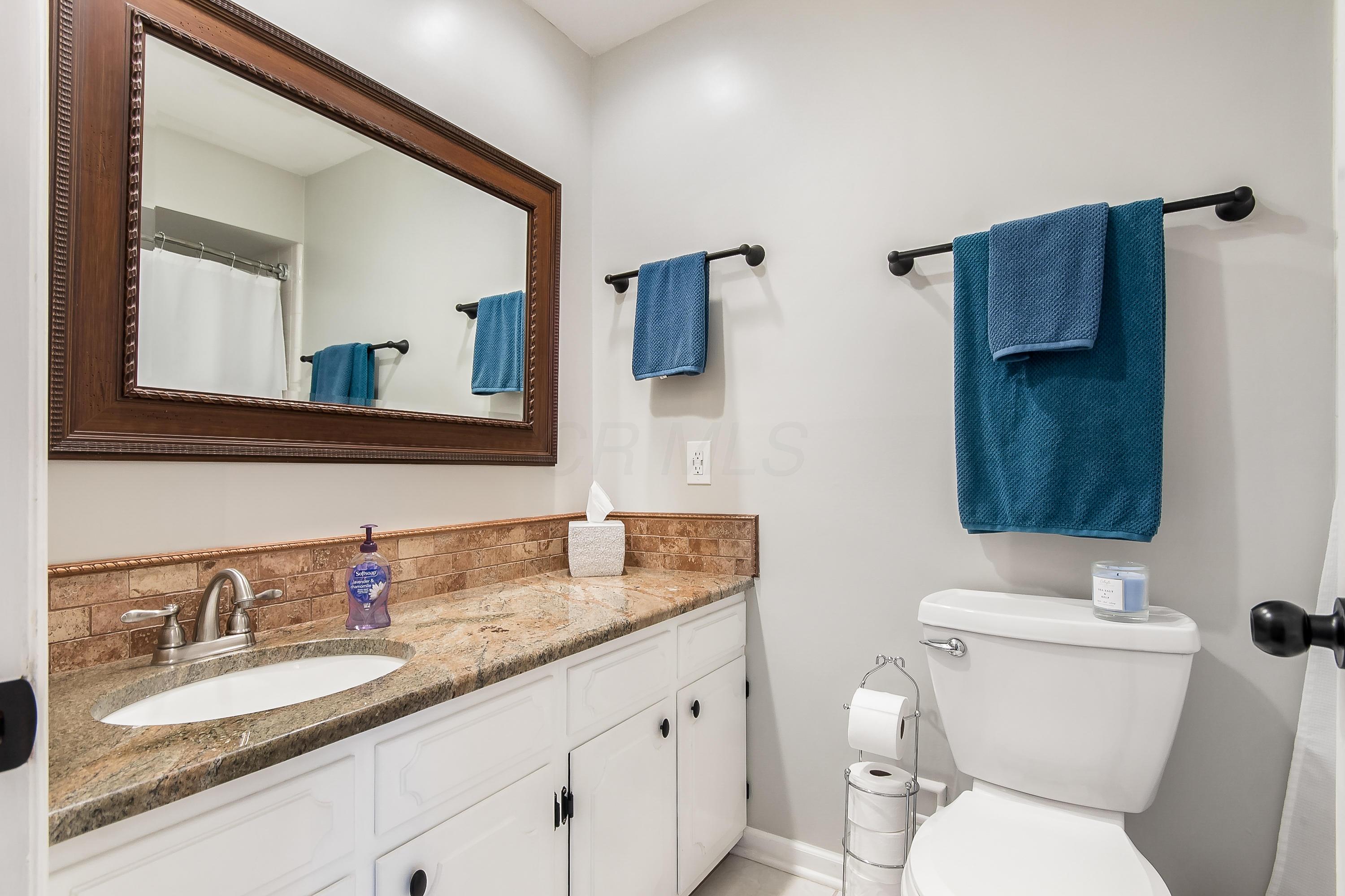 3682 Romnay Road Columbus, OH 43220 - Photo 23 of 42