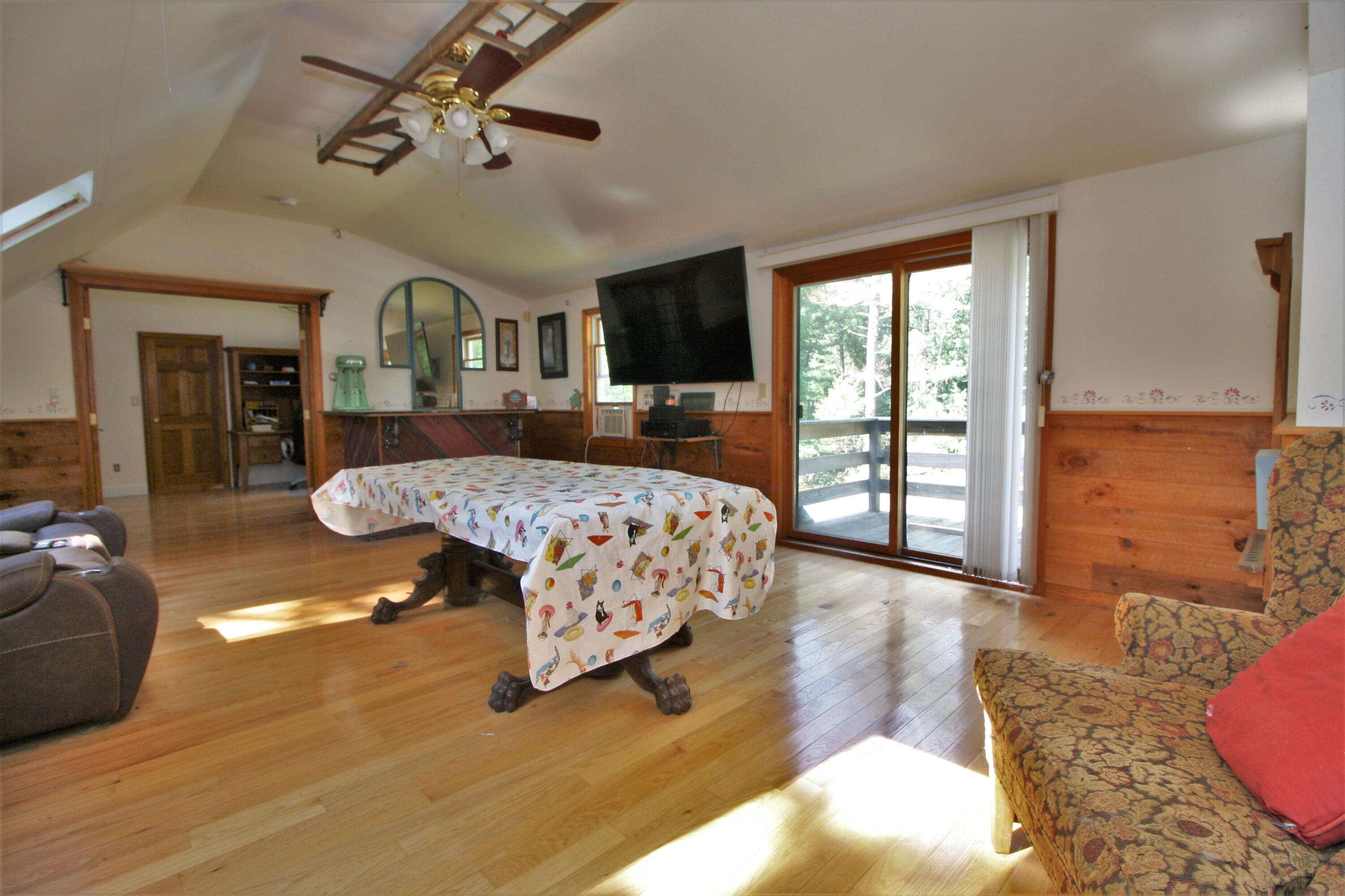 24 Popple Bottom Road Sandwich, MA 02563 - Photo 17 of 31 JULIETTE BALCONY
