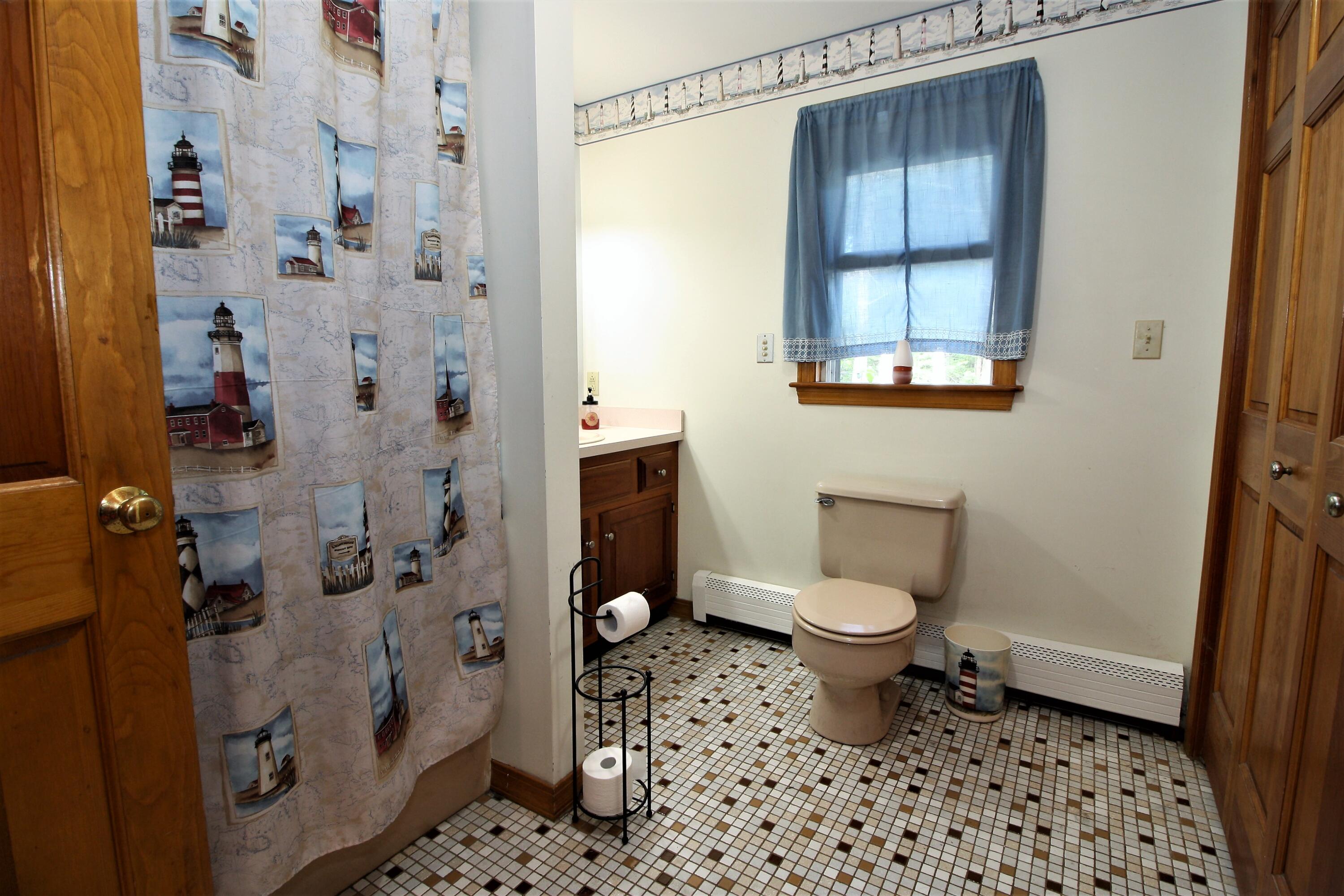 24 Popple Bottom Road Sandwich, MA 02563 - Photo 19 of 31 FULL BATH