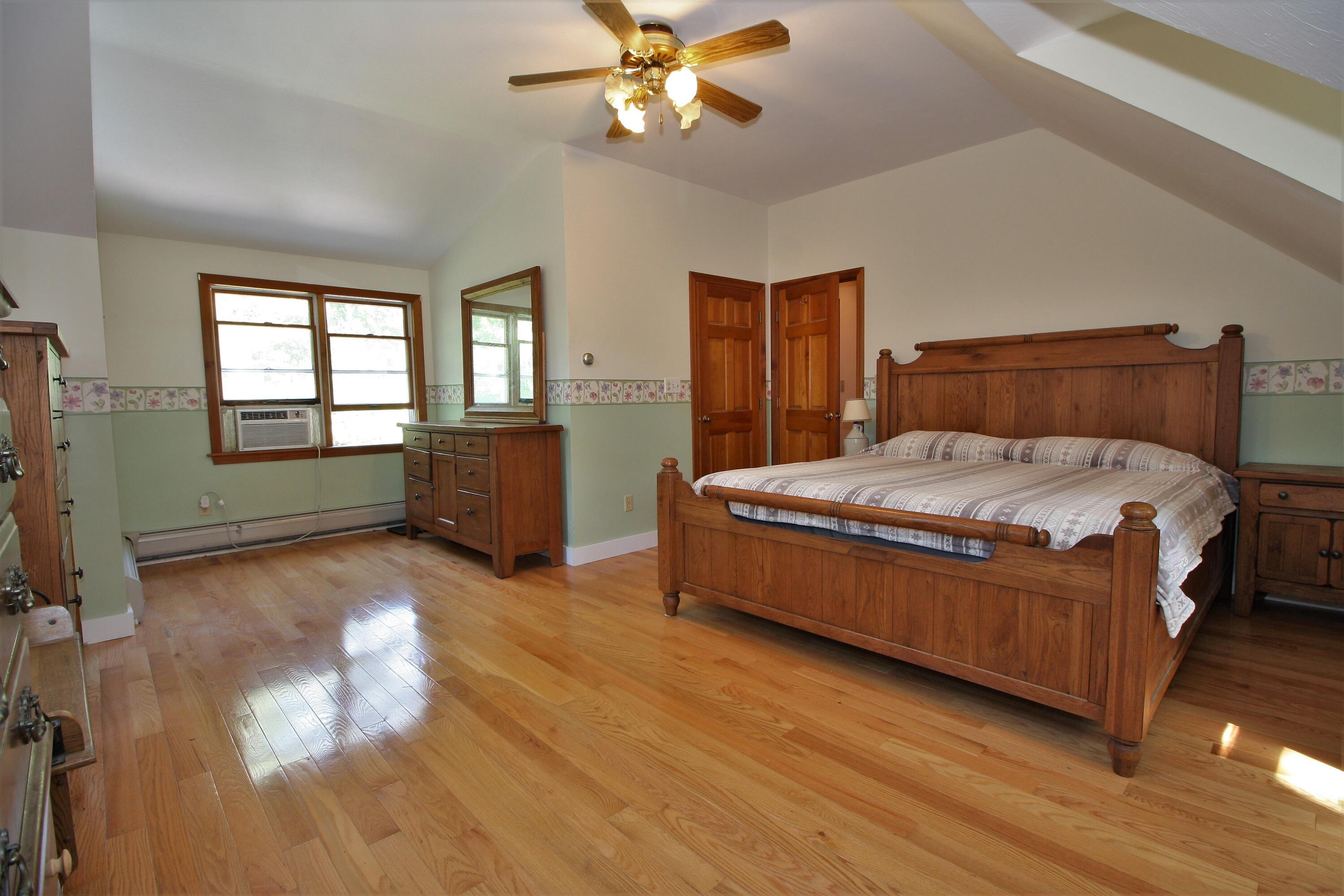 24 Popple Bottom Road Sandwich, MA 02563 - Photo 23 of 31 PRIMARY BEDROOM