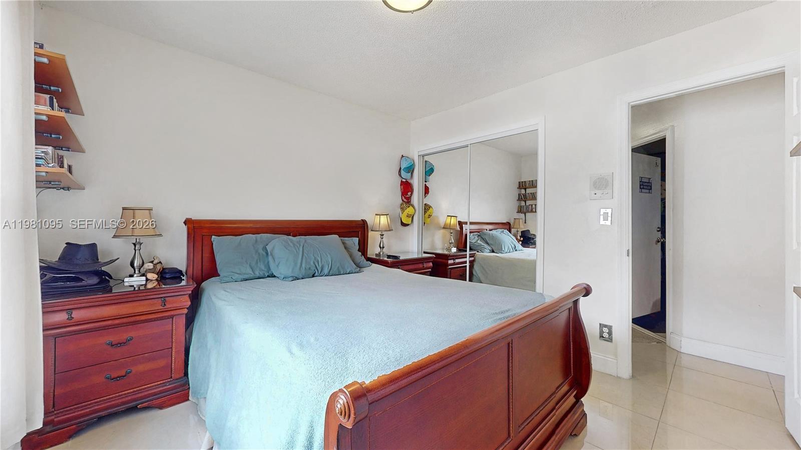 8070 Southwest 157th Place Miami, FL 33193 - Photo 19 of 27