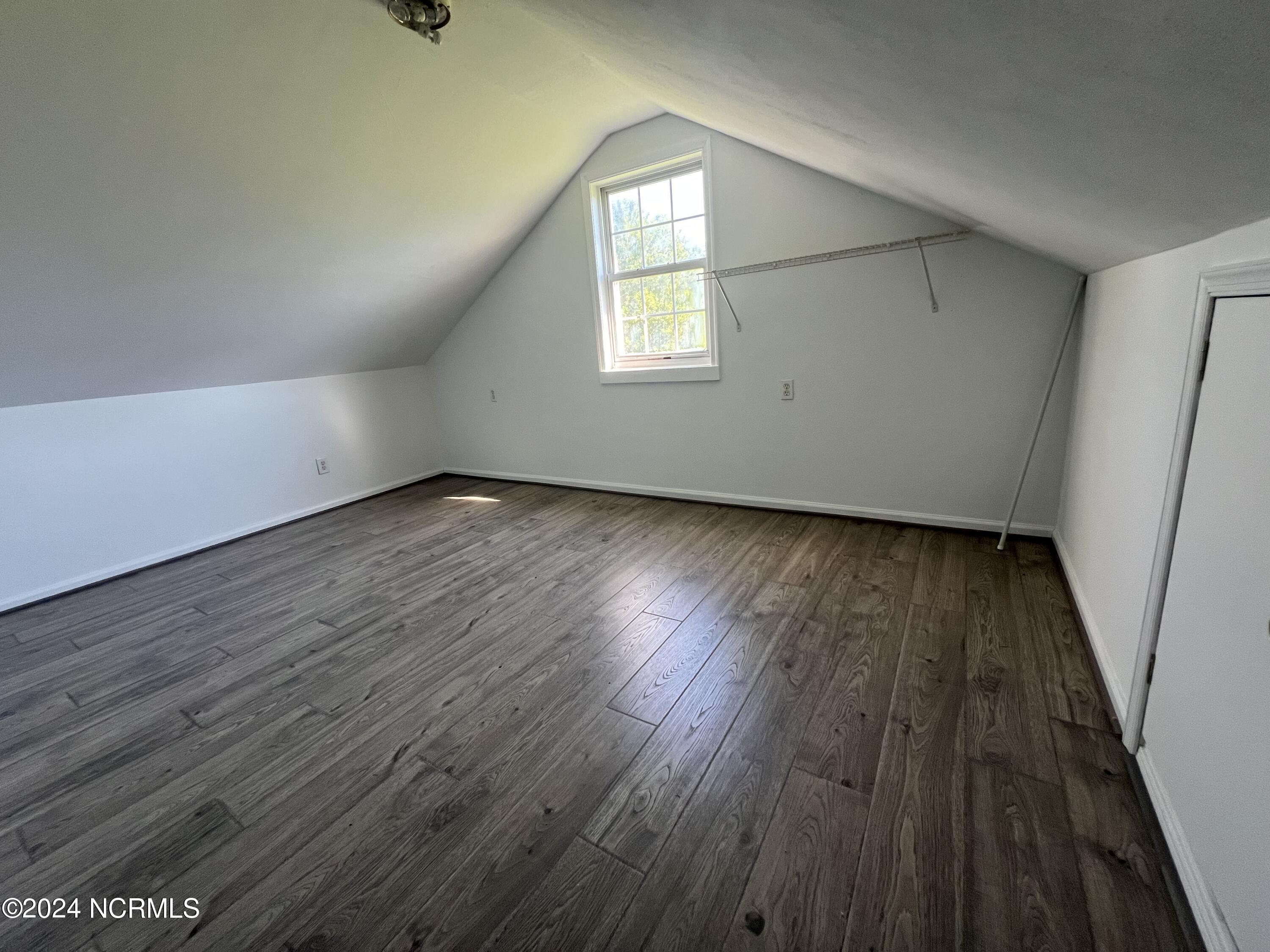 318 Maple Road Currituck, NC 27929 - Photo 17 of 18 Flex Space