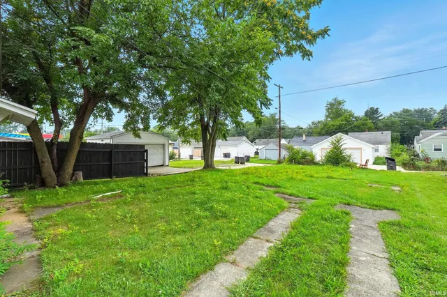 $112,000 | 4202 Hanna Street, Fort Wayne, IN 46806