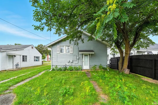 $109,000 | 4202 Hanna Street, Fort Wayne, IN 46806