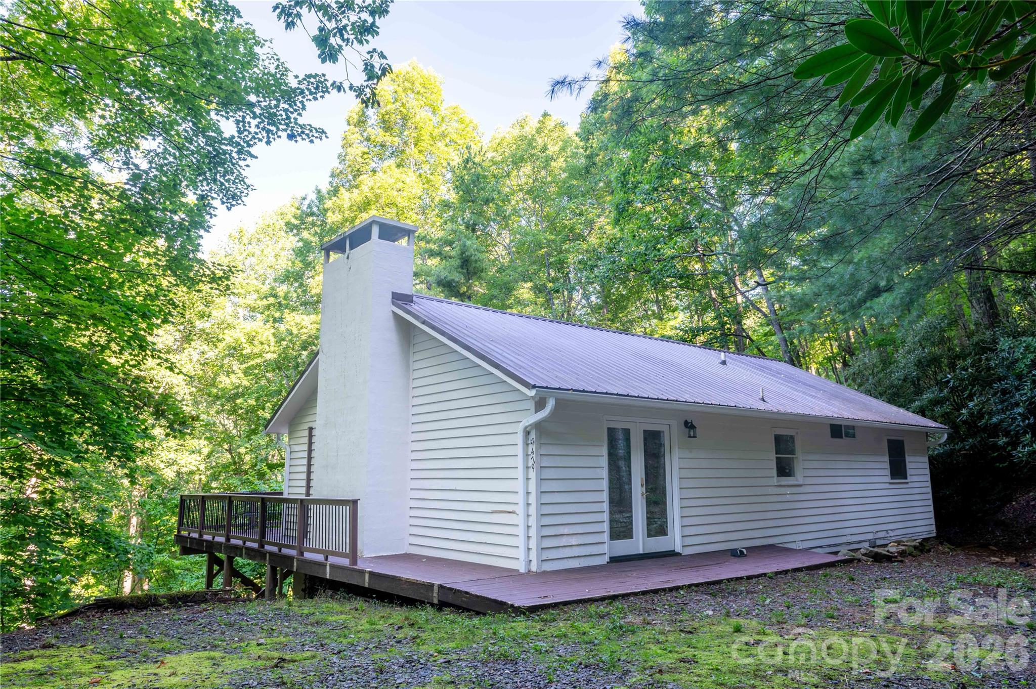 479 Big Ridge Road Burnsville, NC 28714 - Photo 1 of 42 Gallery Image 1