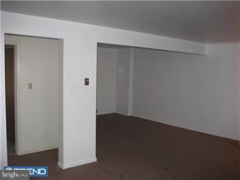 110 Diamond Street Reading, PA 19607 - Photo 8 of 9