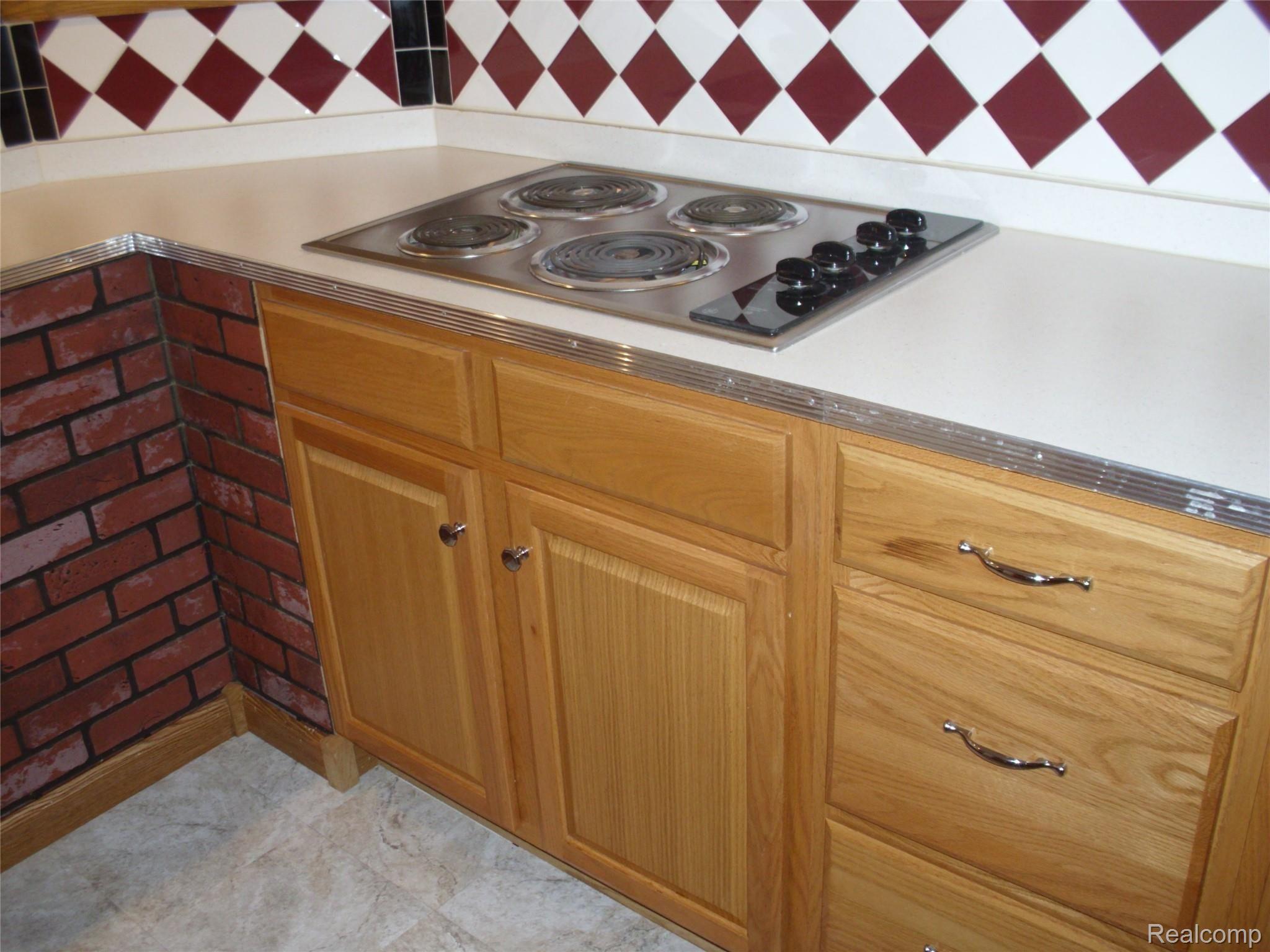 16841 Country Ridge Lane Macomb, MI 48044 - Photo 59 of 76 DSCI4229.JPG