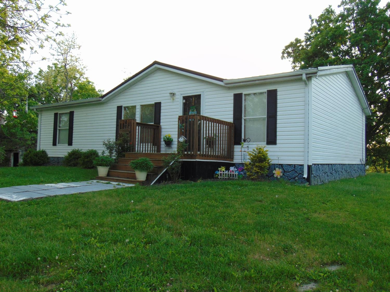 2290 Perryville Road Harrodsburg, KY 40330 - Photo 1 of 28 Listing Photo