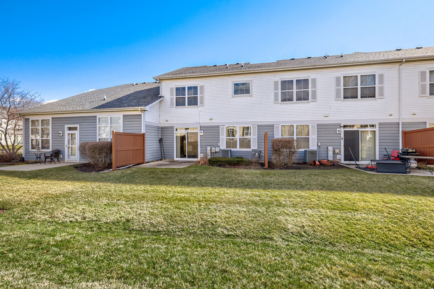 422 Victoria Lane Elgin, IL 60124 - Photo 15 of 19