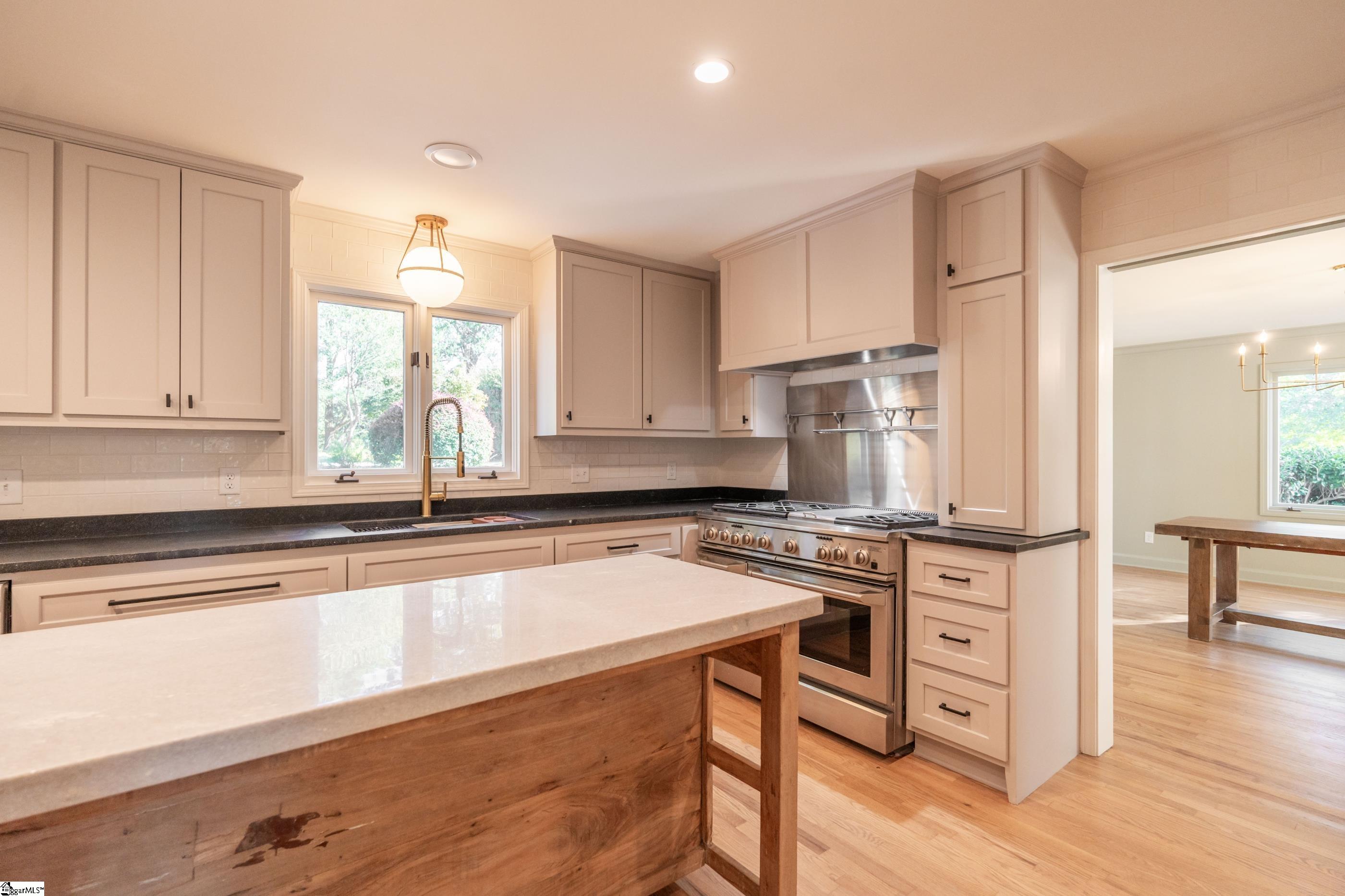 1315 Moore Road Simpsonville, SC 29681 - Photo 11 of 39