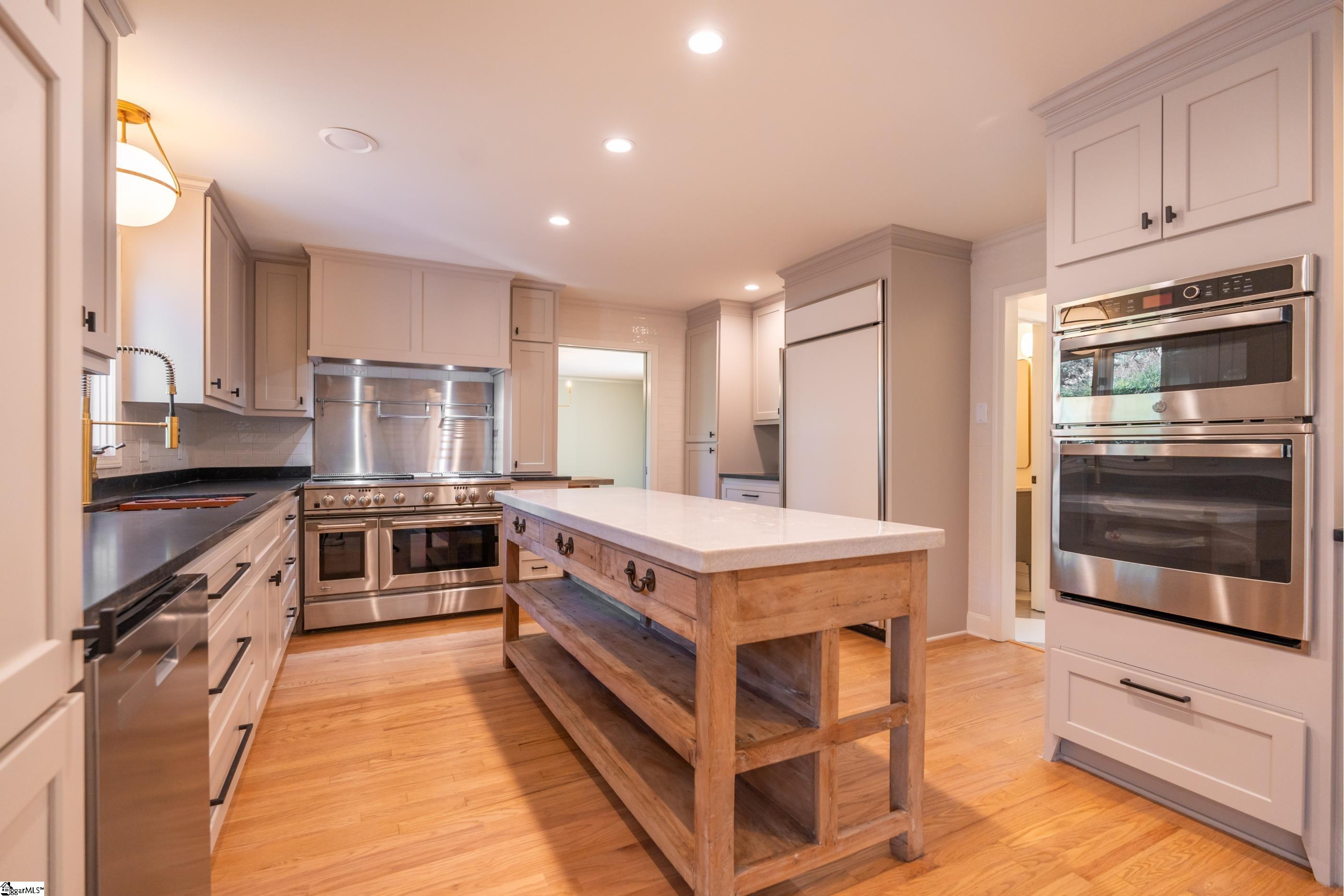 1315 Moore Road Simpsonville, SC 29681 - Photo 13 of 39