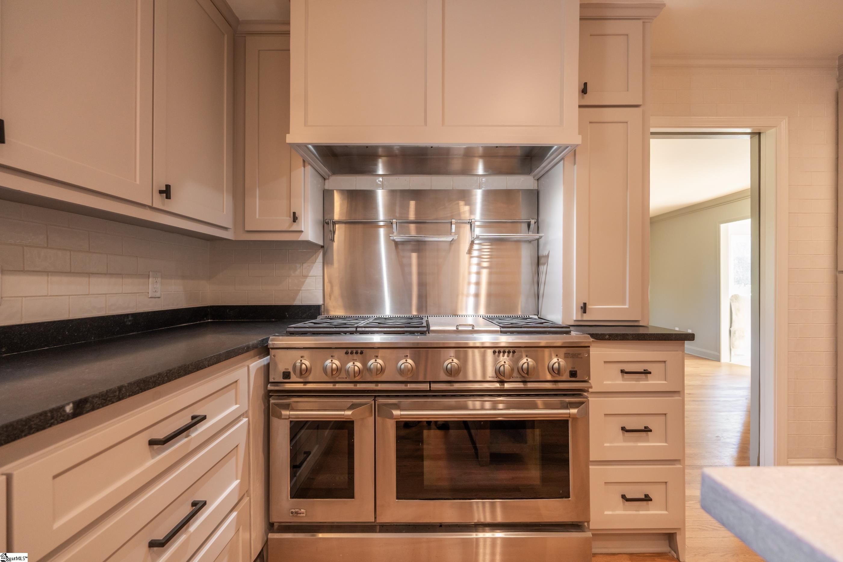 1315 Moore Road Simpsonville, SC 29681 - Photo 15 of 39