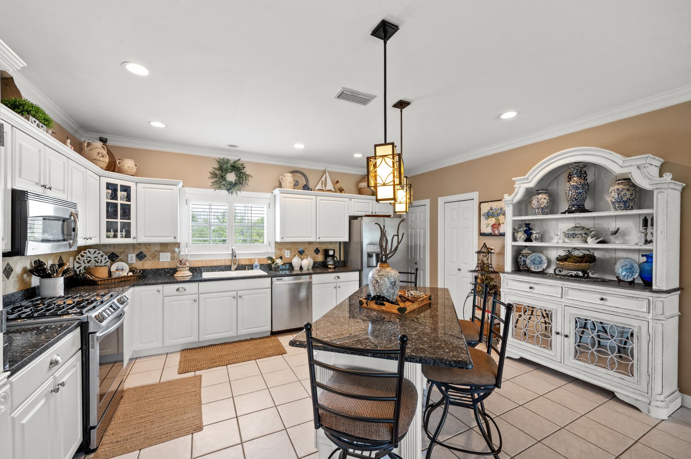 901 Cabana Beach Road Gulf Shores, AL 36542 - Photo 17 of 50