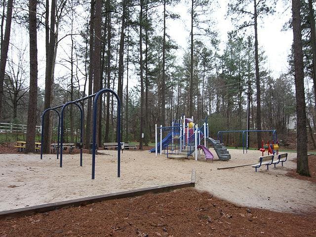 12337 Amoretto Way Raleigh, NC 27613 - Photo 13 of 15 Photo 13