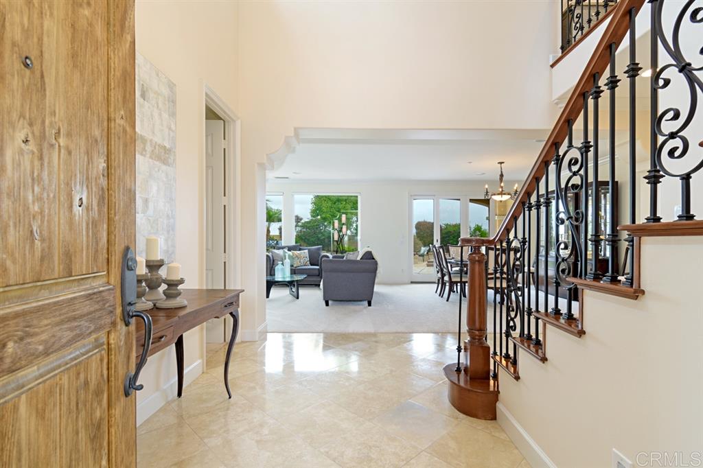 14756 Rio Rancho San Diego, CA 92127 - Photo 2 of 25 Gallery Image 2