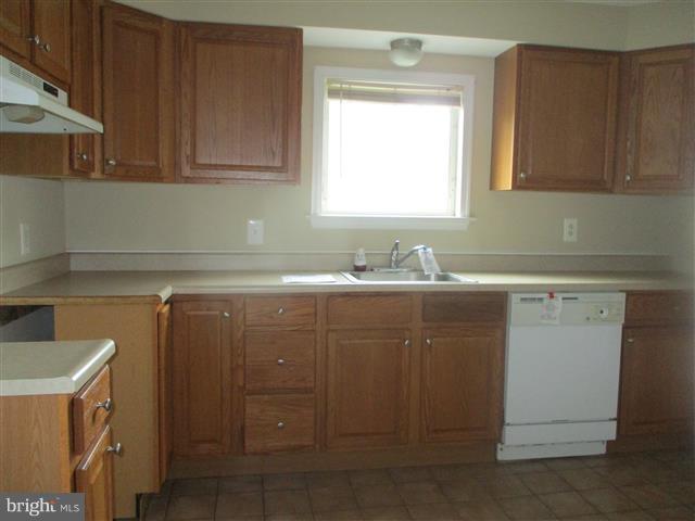 4 Orville Road Baltimore, MD 21221 - Photo 8 of 25 Kitchen