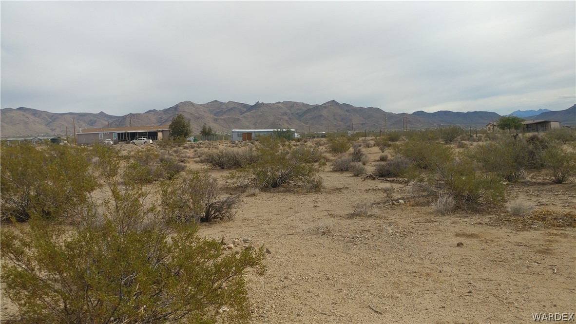 Lot 13 North Avra Road Golden Valley, AZ 86413 - Photo 2 of 8