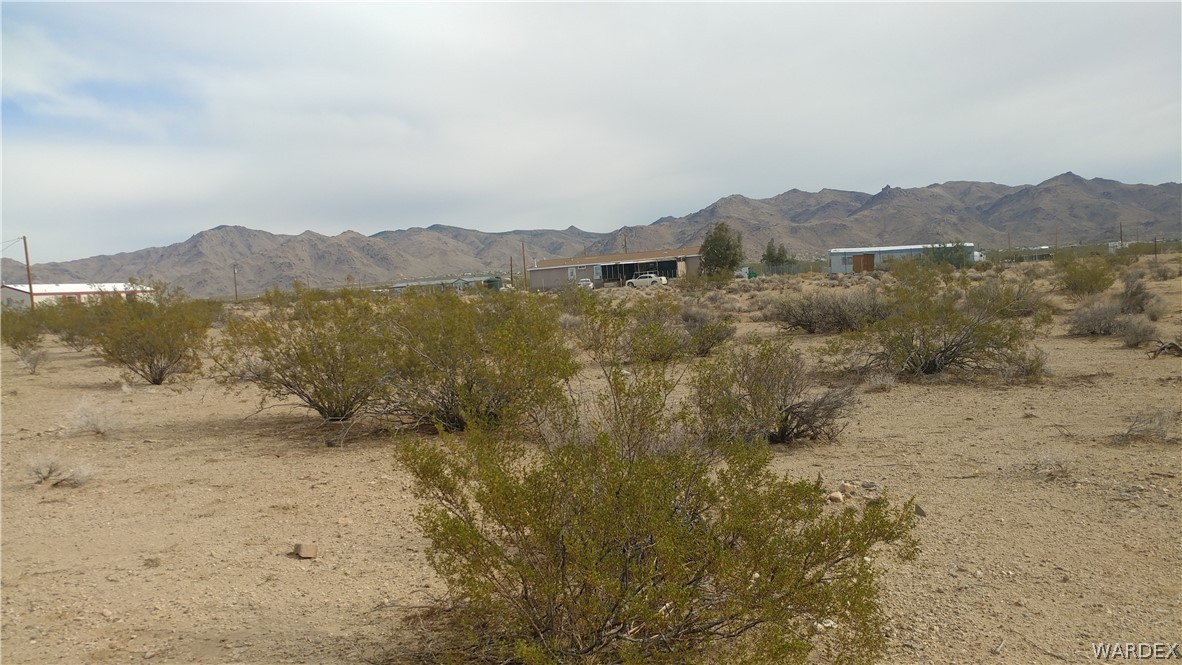 Lot 13 North Avra Road Golden Valley, AZ 86413 - Photo 3 of 8
