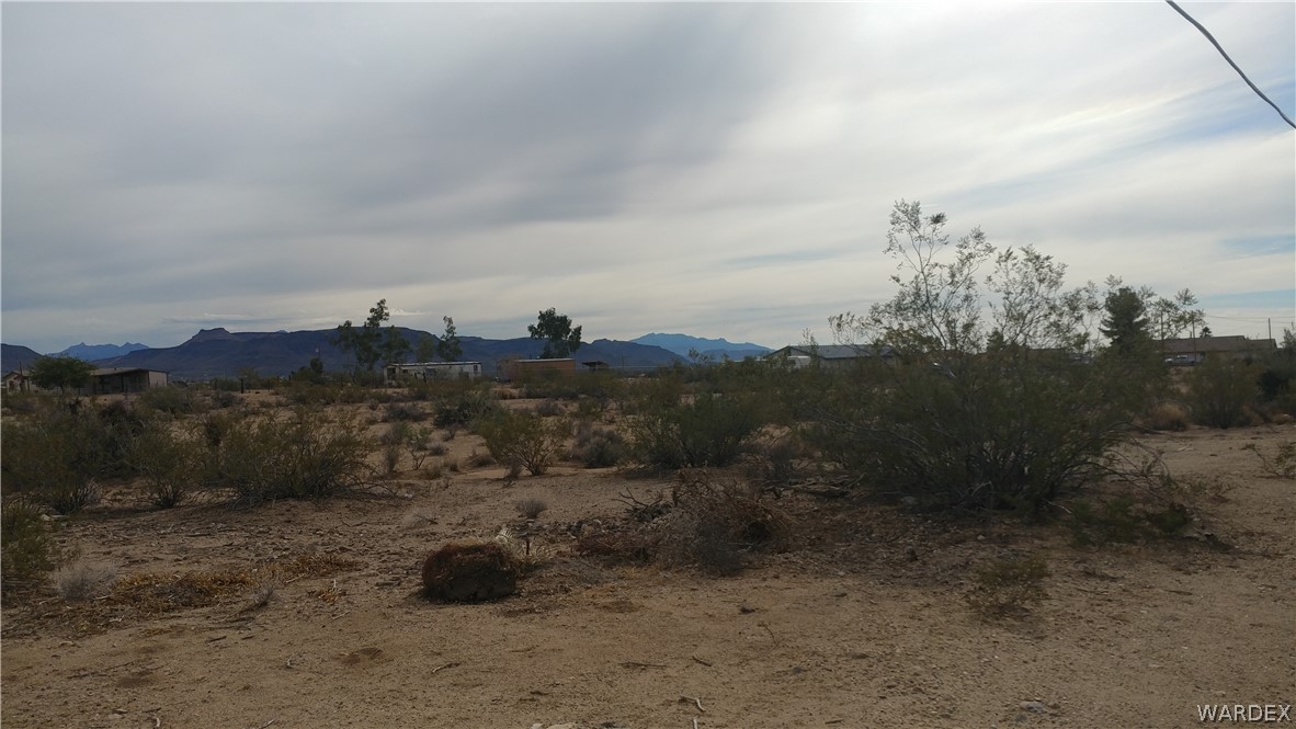 Lot 13 North Avra Road Golden Valley, AZ 86413 - Photo 4 of 8