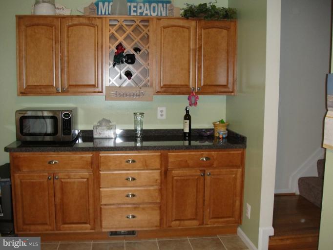 3510 Bruton Parish Way, Unit 162 Silver Spring, MD 20904 - Photo 5 of 9 Kitchen
