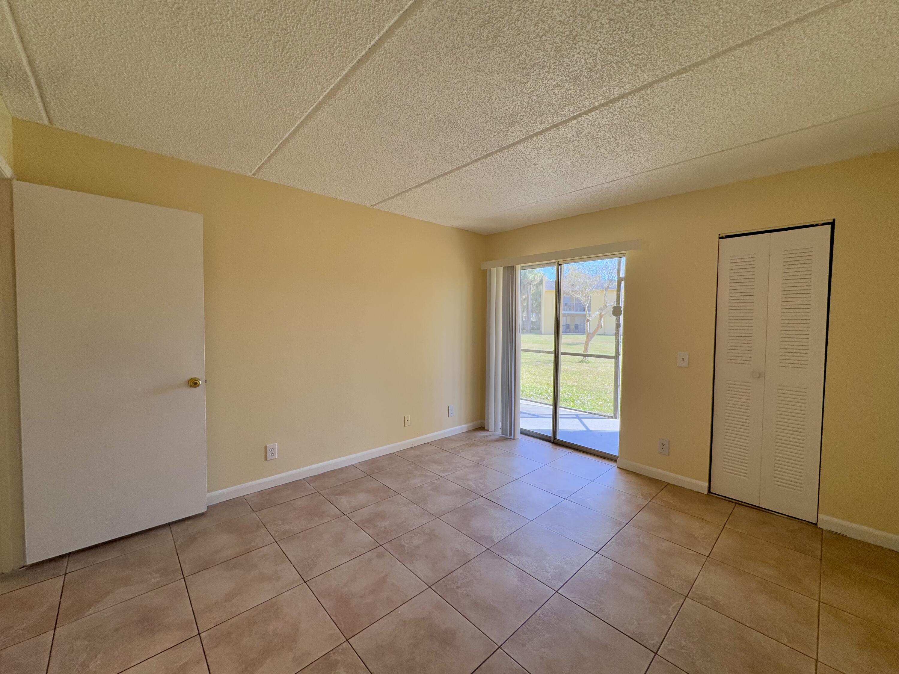 710 Meadows Circle Boynton Beach, FL 33436 - Photo 18 of 31 IMG_7297