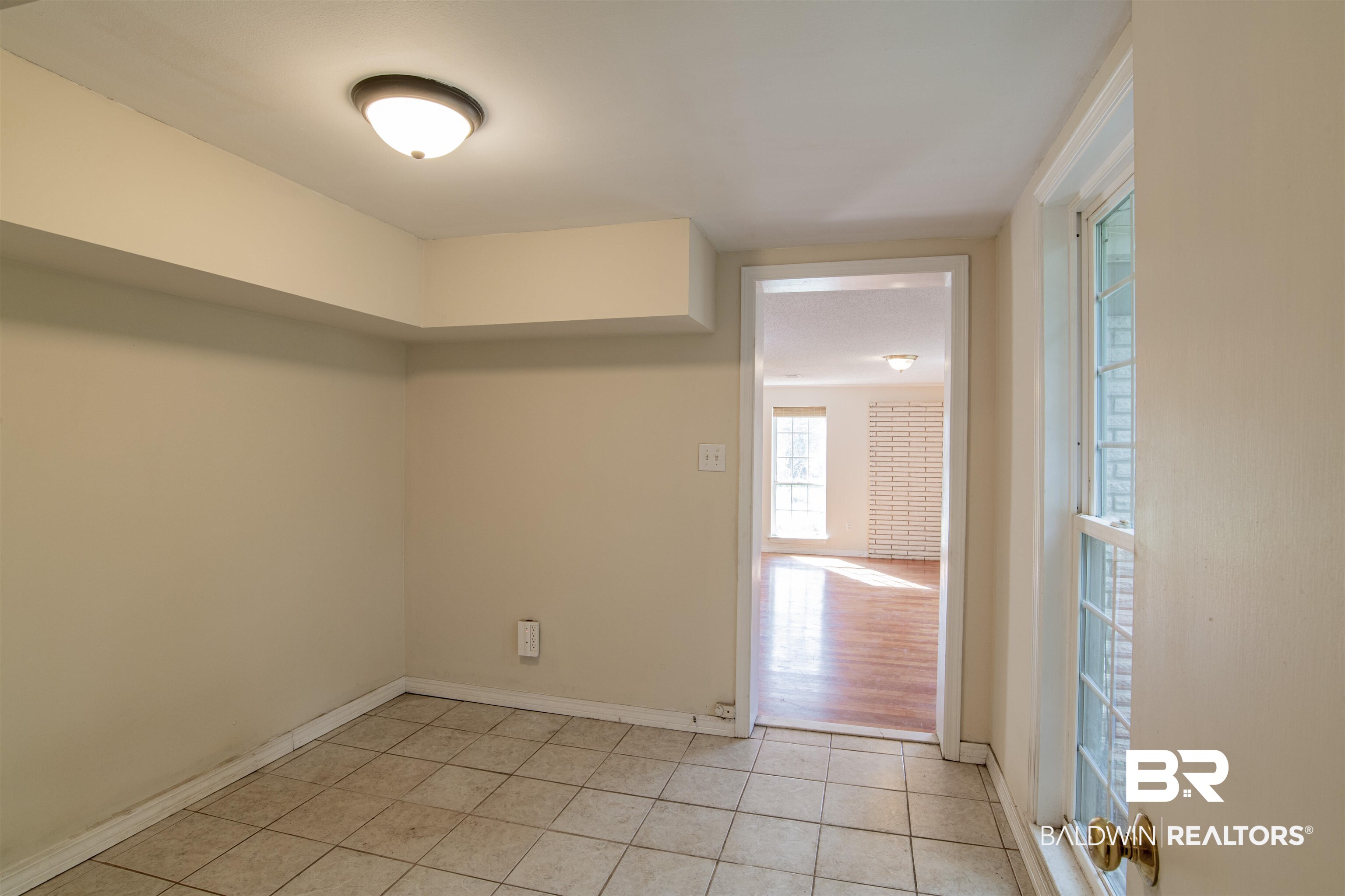 4158 Lake Circle North Mobile, AL 36693 - Photo 14 of 28