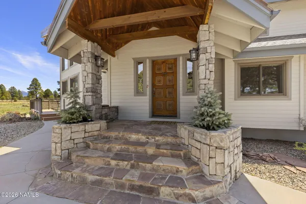 $1,879,000 | 13428 Keith Drive, Parks, AZ 86018