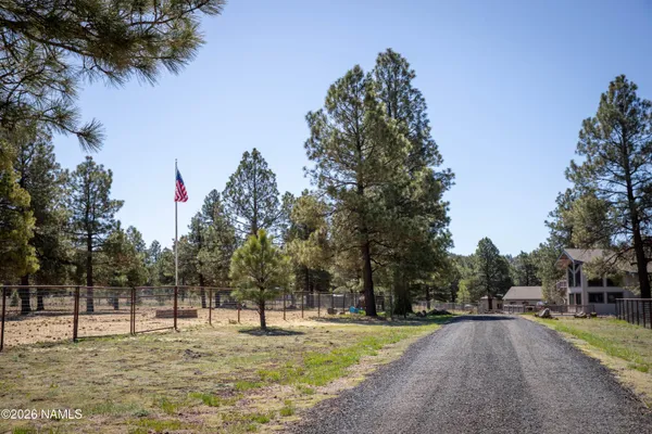 $1,879,000 | 13428 Keith Drive, Parks, AZ 86018
