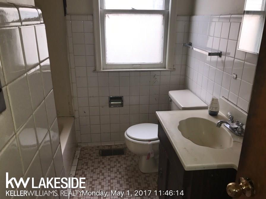 19380 Martin Road Roseville, MI 48066 - Photo 5 of 12