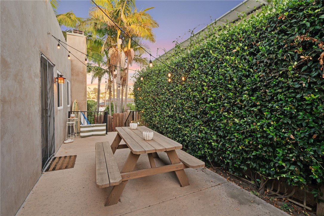 720 3rd Street Encinitas, CA 92024 - Photo 16 of 33 Gallery Image 16