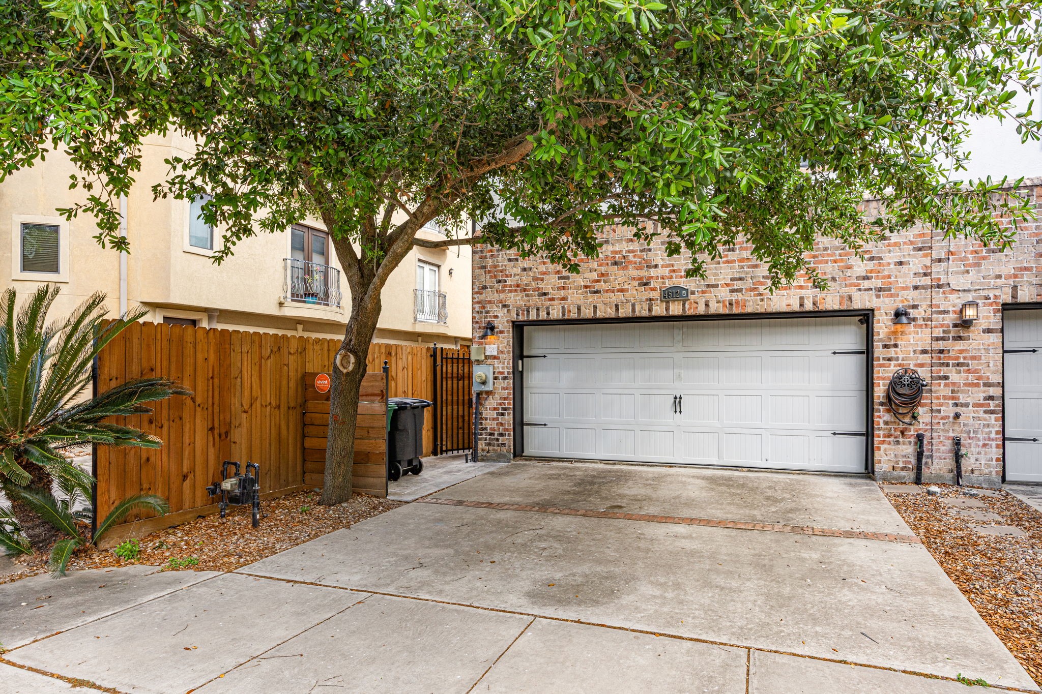 4512 Inker Street, Unit A Houston, TX 77007 - Photo 2 of 39 Private driveway.