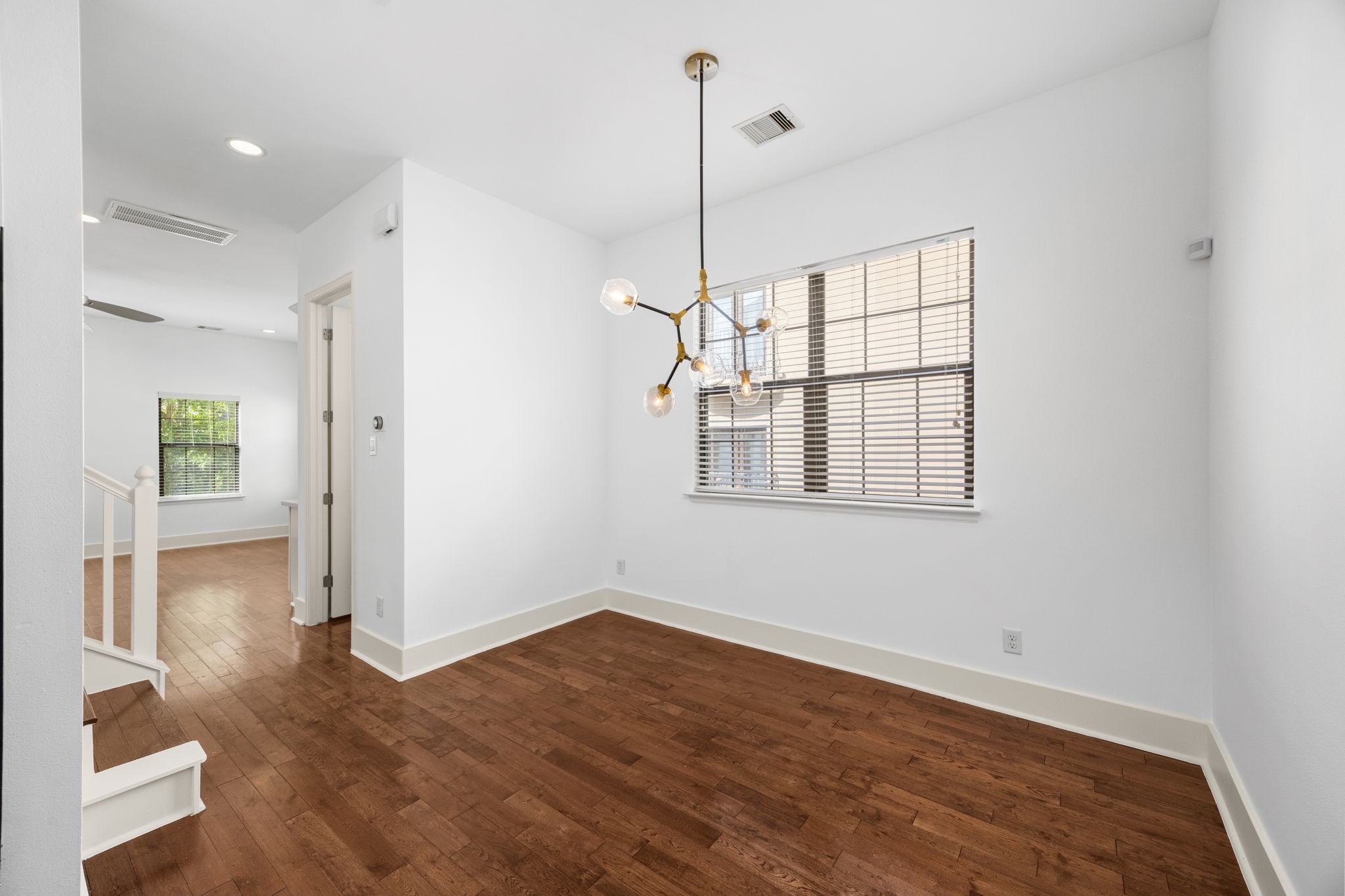 4512 Inker Street, Unit A Houston, TX 77007 - Photo 22 of 39 Second floor: View of dining room.