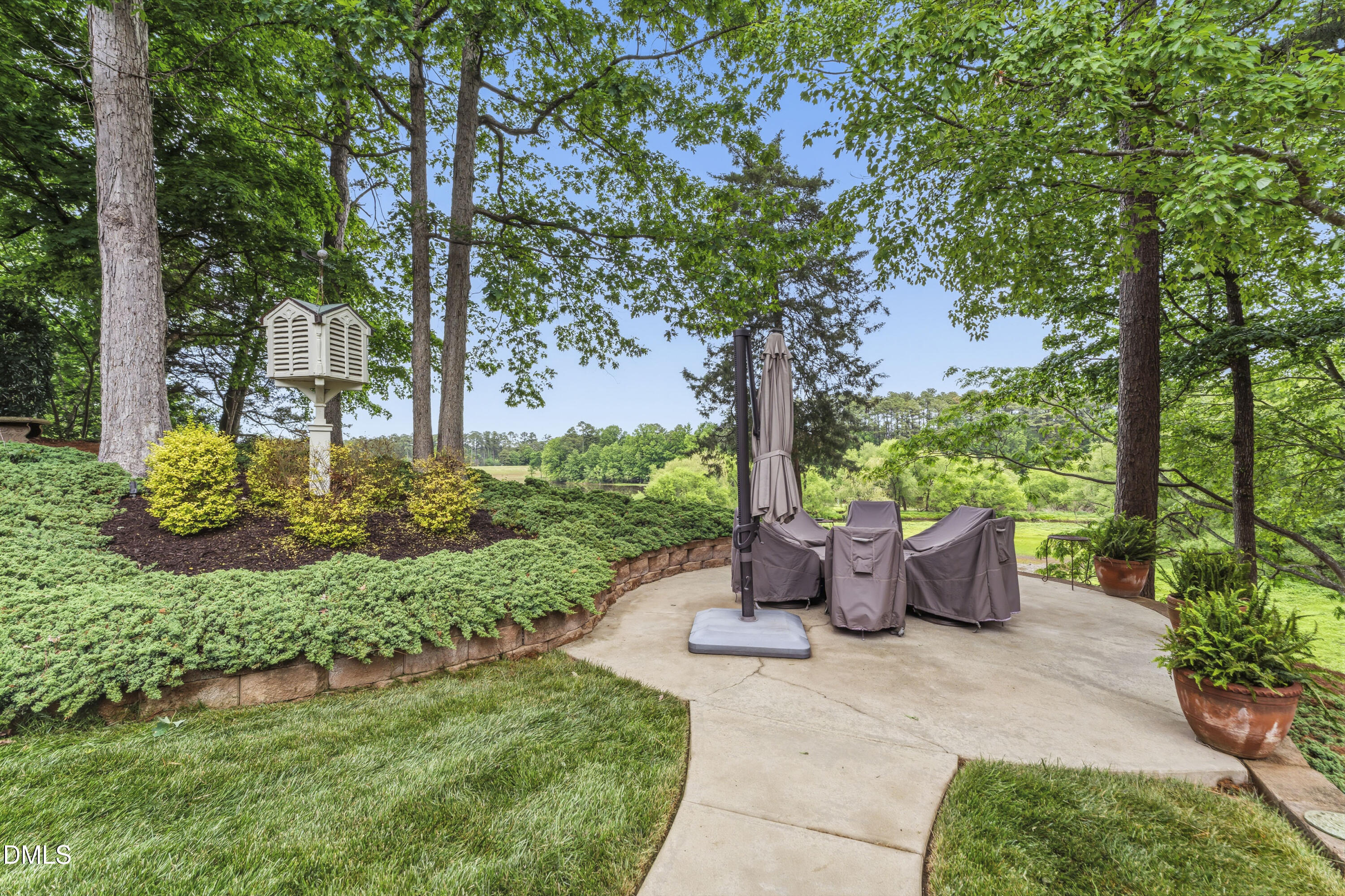 303 Pond Bluff Way Cary, NC 27513 - Photo 70 of 106 photos_high_resolution_DSC07497