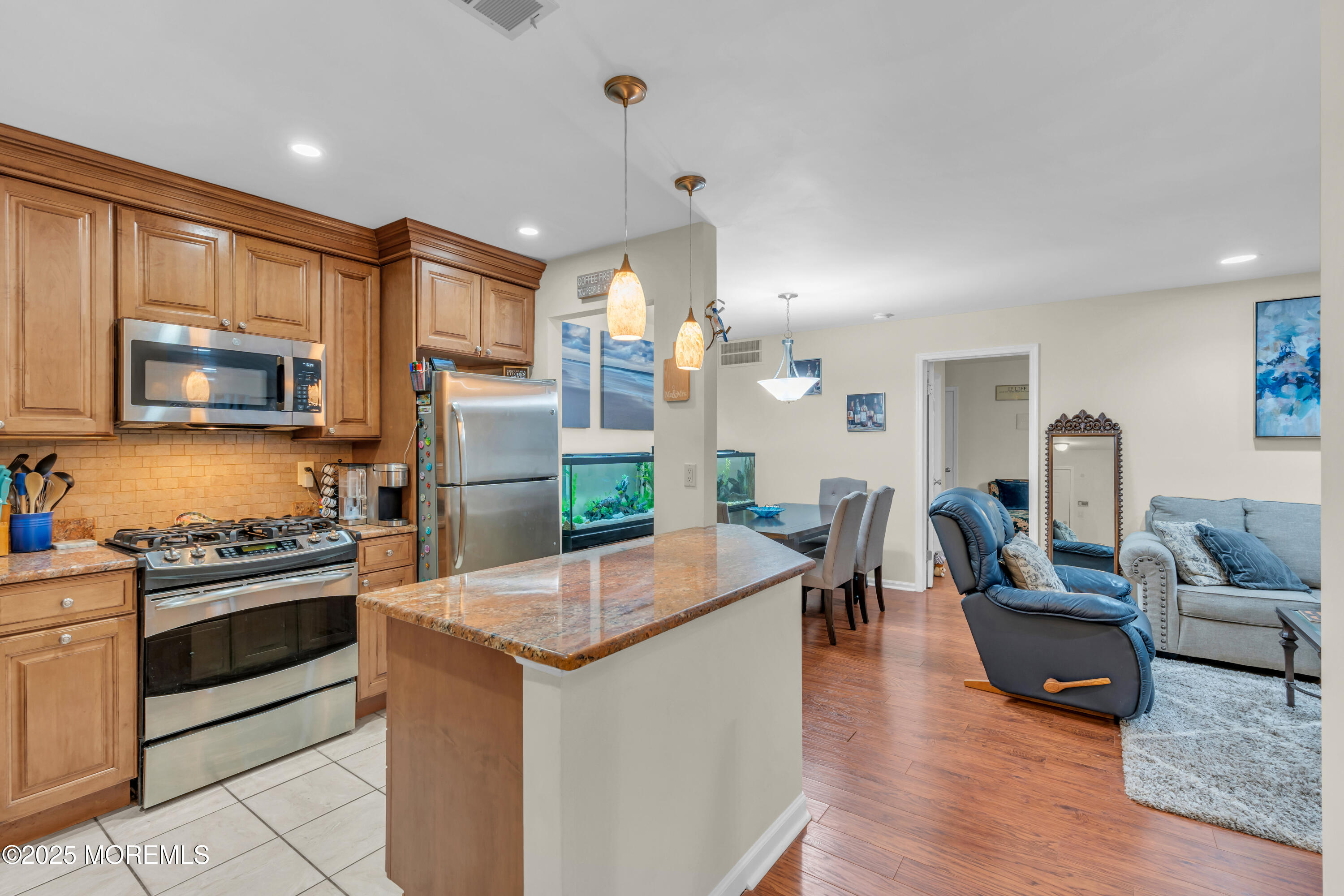 2804 Ridgefield Court, Unit 2804 Helmetta, NJ 08828 - Photo 9 of 21 007_dsc08724_899