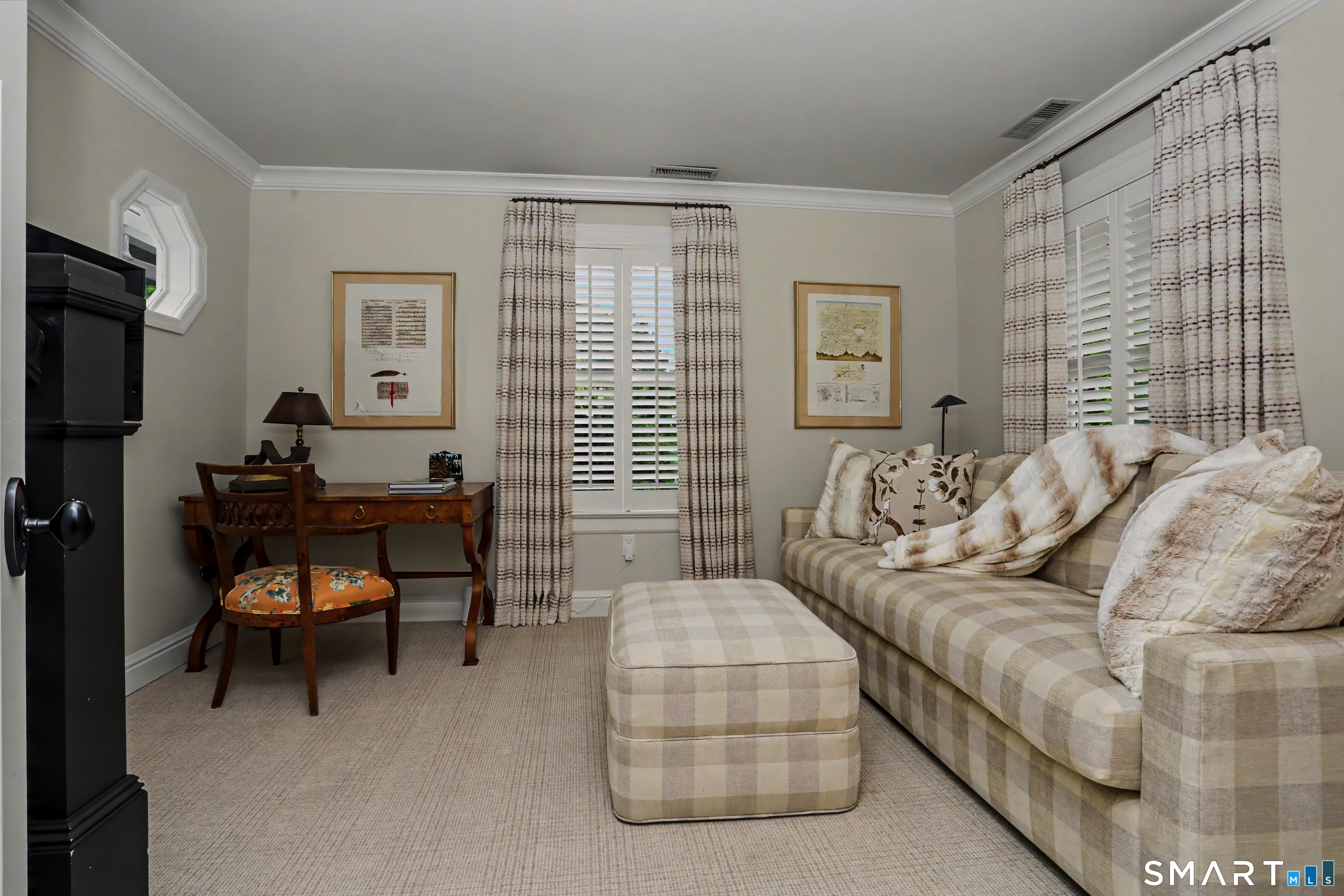 36 Catoonah Street, Unit 18 Ridgefield, CT 06877 - Photo 25 of 40 a bedroom with furniture and a window