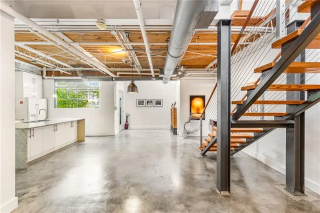 a view of an entryway with a window