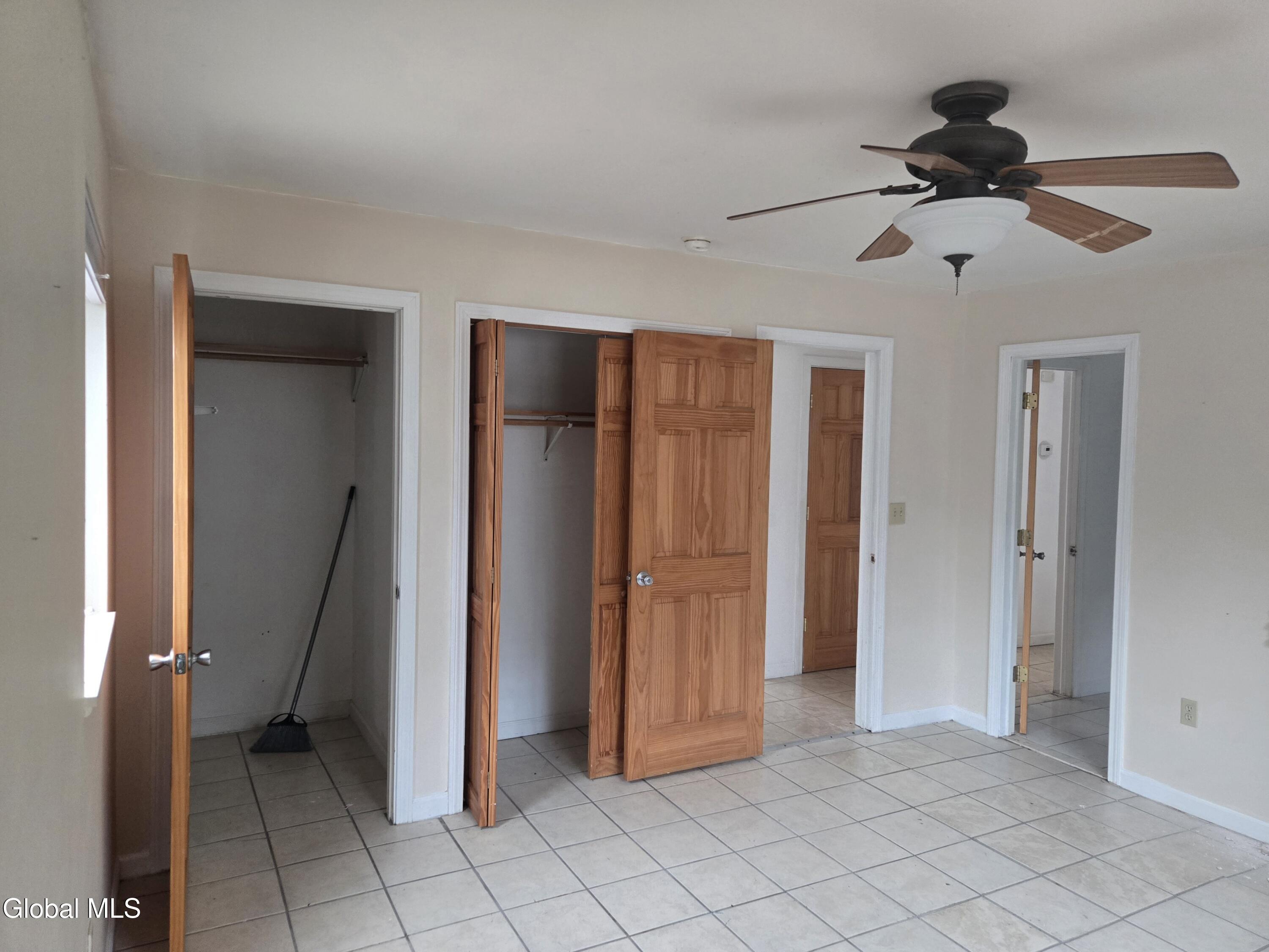 627 Englemore Road Clifton Park, NY 12065 - Photo 15 of 44 20260410_161436