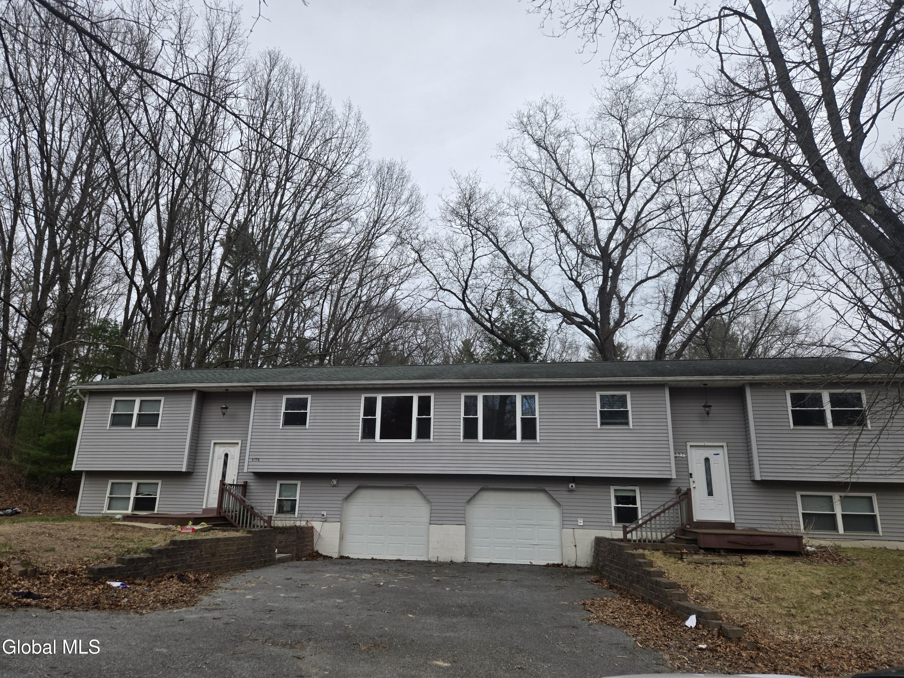 627 Englemore Road Clifton Park, NY 12065 - Photo 3 of 44 20260410_163957