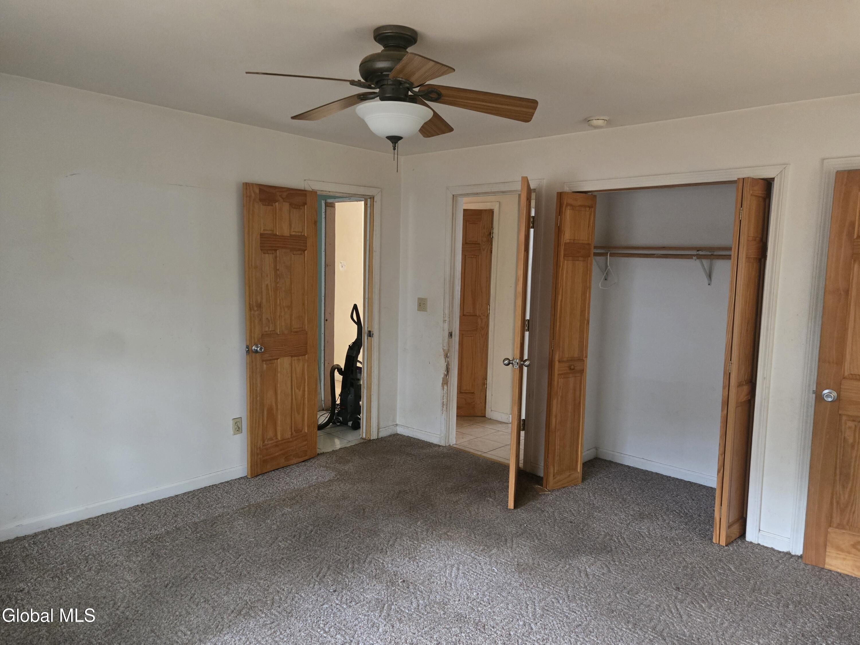 627 Englemore Road Clifton Park, NY 12065 - Photo 33 of 44 20260410_162208
