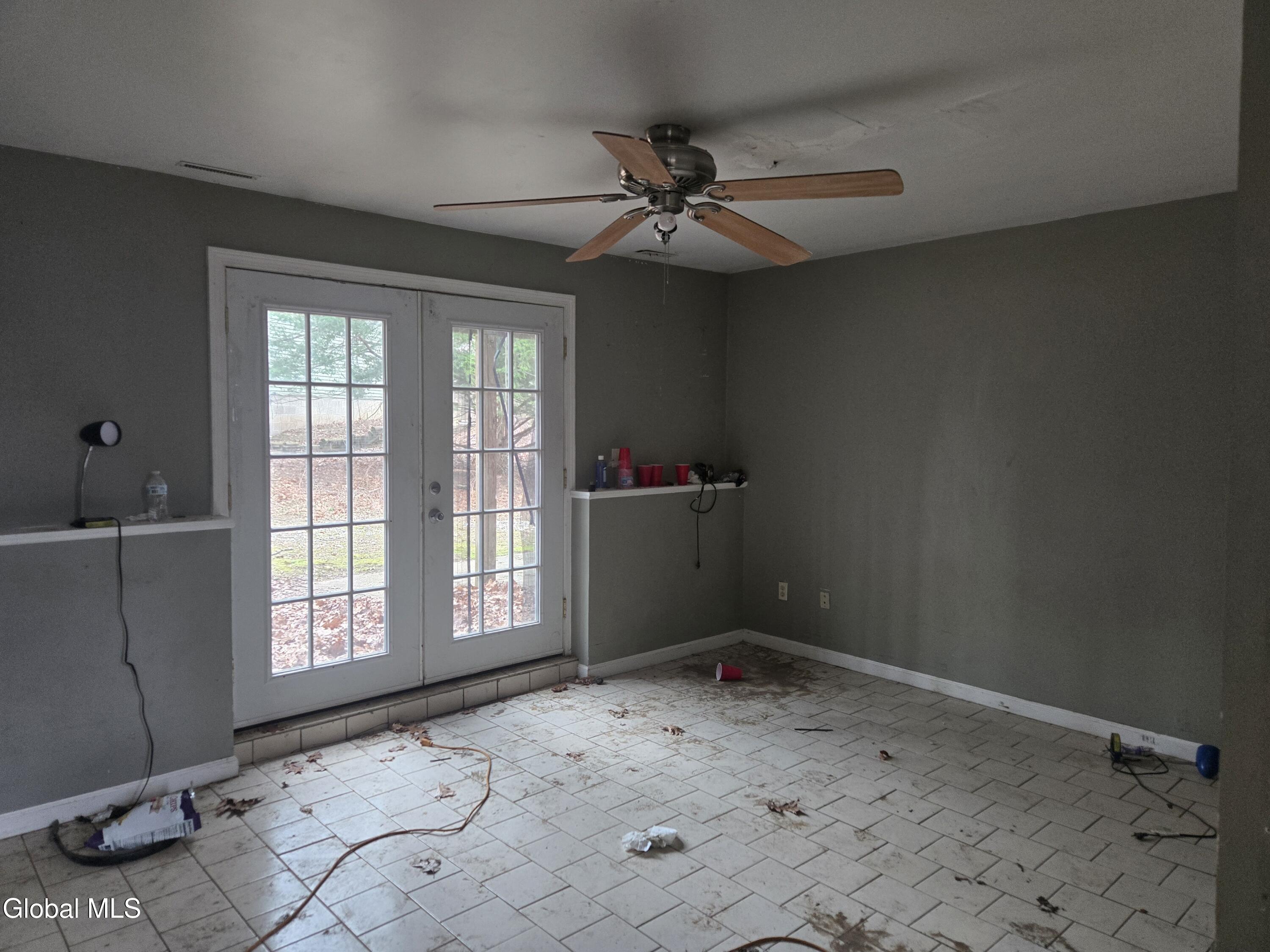 627 Englemore Road Clifton Park, NY 12065 - Photo 40 of 44 20260410_162344