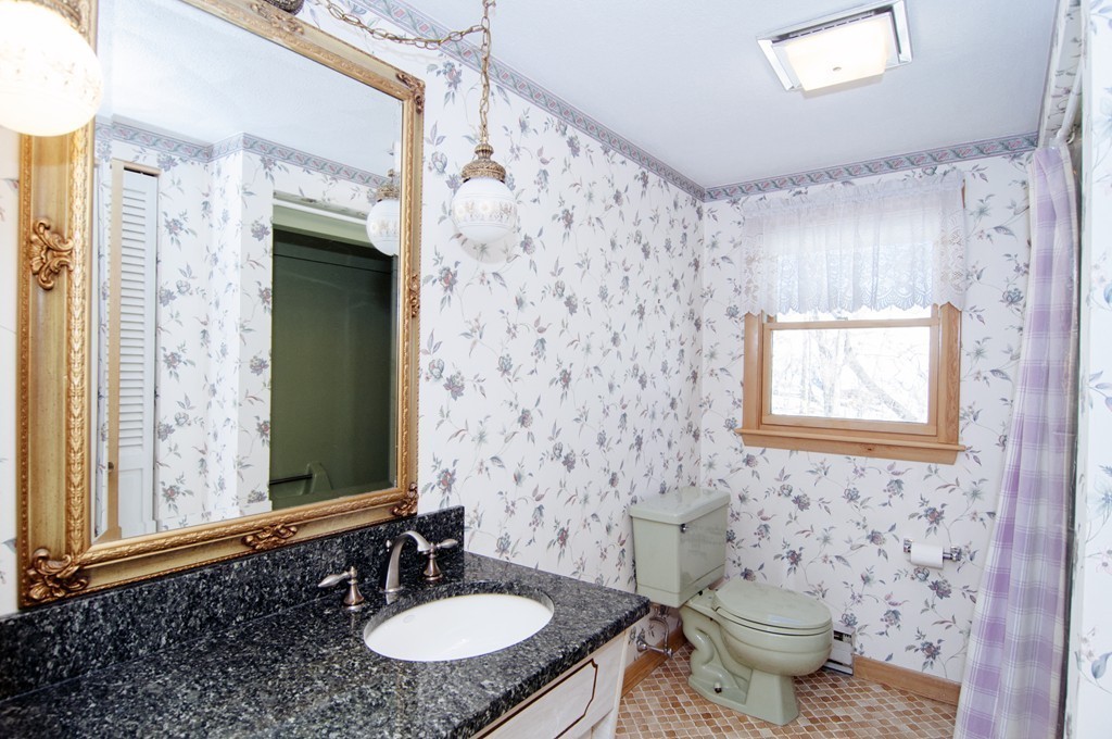 7 Burton Road Braintree, MA 02184 - Photo 24 of 30 Gallery Image 24