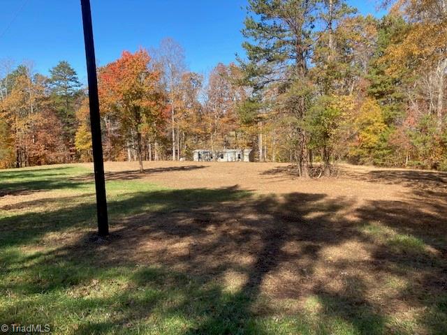 301 Gibson Road Madison, NC 27025 - Photo 5 of 10