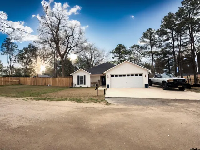 $299,000 | 12107 Split Oak Drive, Larue, TX 75770