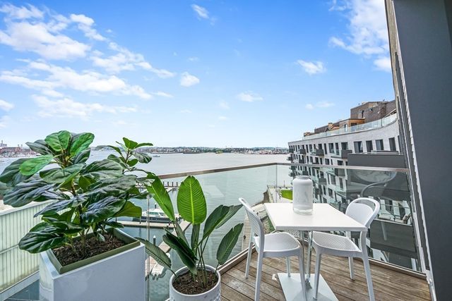 $5,495,000 | 300 Pier 4 Blvd., Unit PHF, Boston, MA 02210