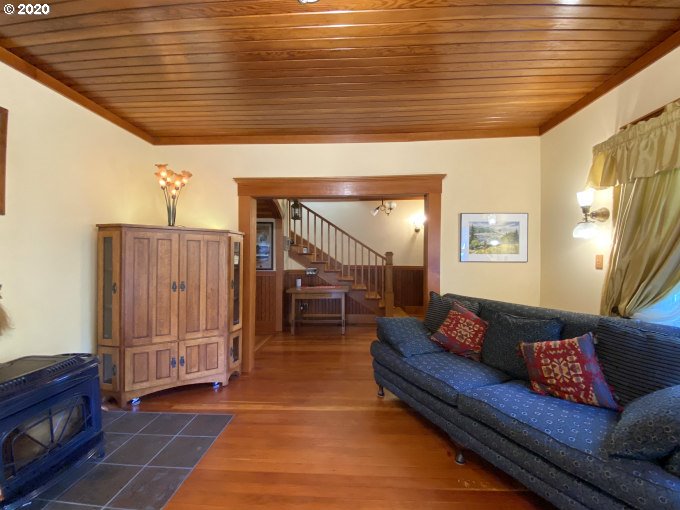 10640 Freeman Road Birkenfeld, OR 97016 - Photo 12 of 32 Gallery Image 12