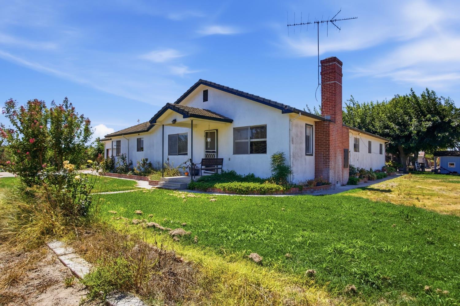 4543 West Grayson Road Modesto, CA 95358 - Photo 12 of 60 Gallery Image 12