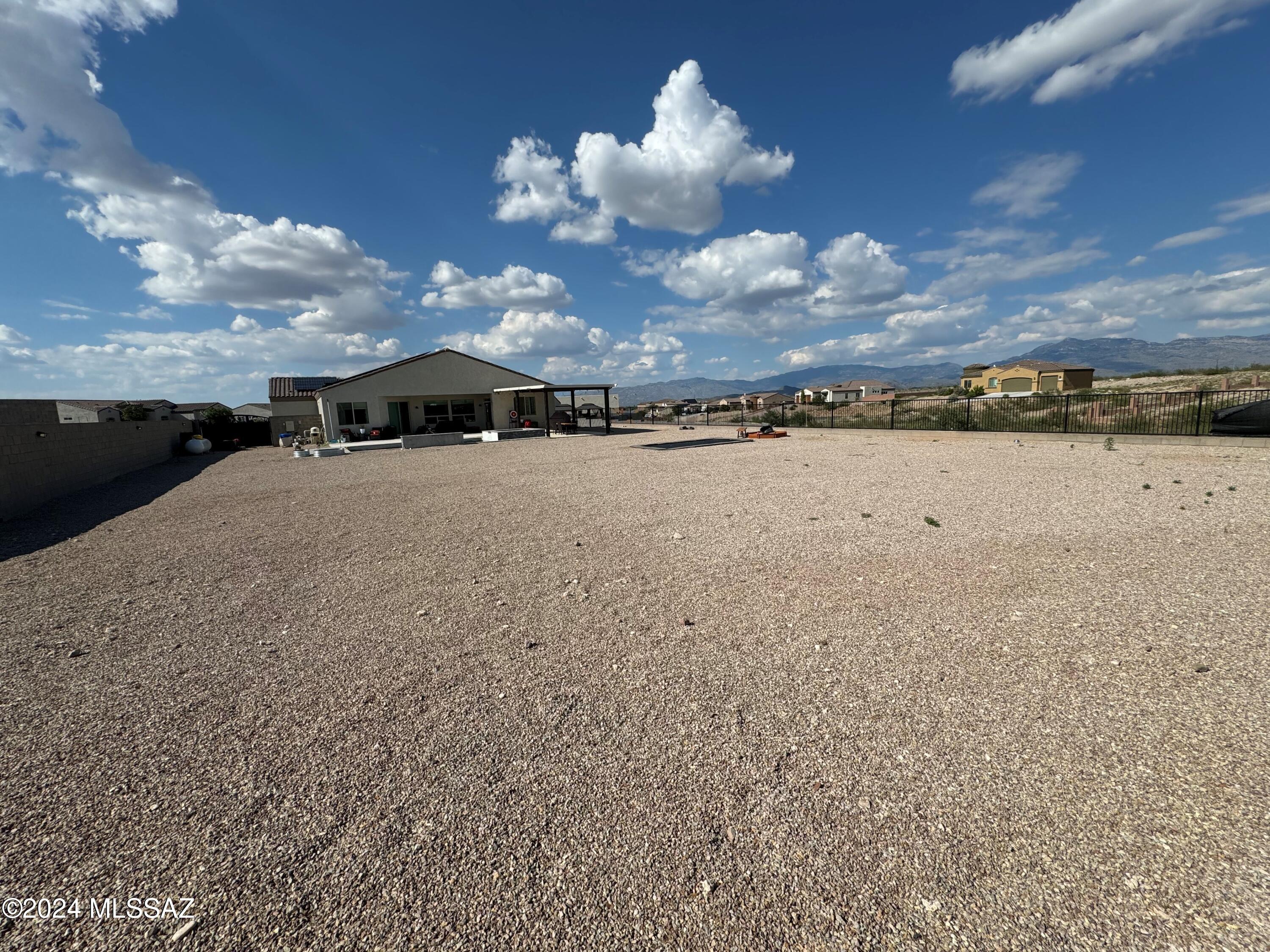 1256 North Range Rider Place Vail, AZ 85641 - Photo 3 of 36 Gallery Image 3