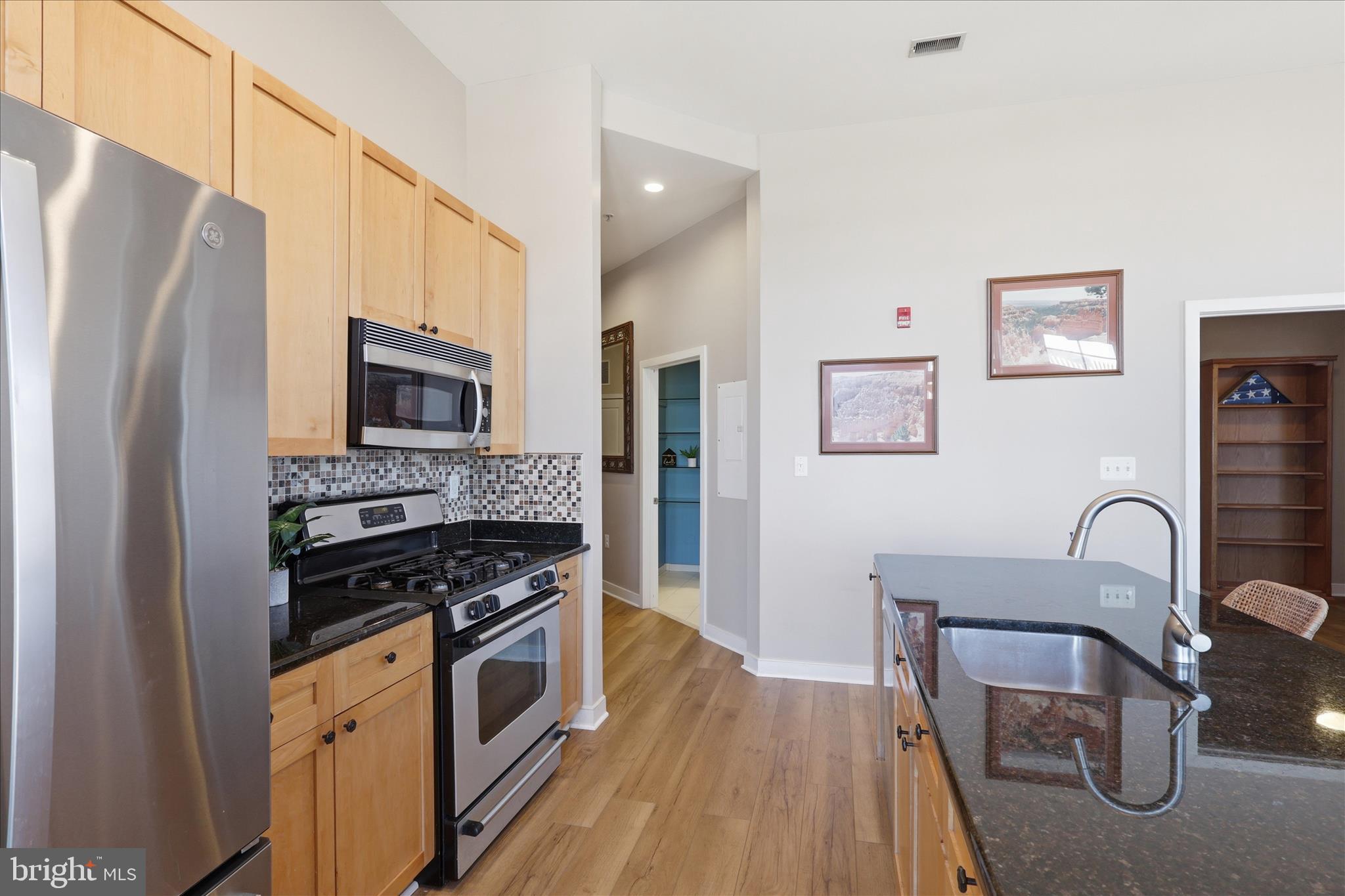 181 East Reed Avenue, Unit 411 Alexandria, VA 22305 - Photo 5 of 35 Stainless Steel Appliances for Style and Function